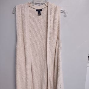 Gap sweater vest